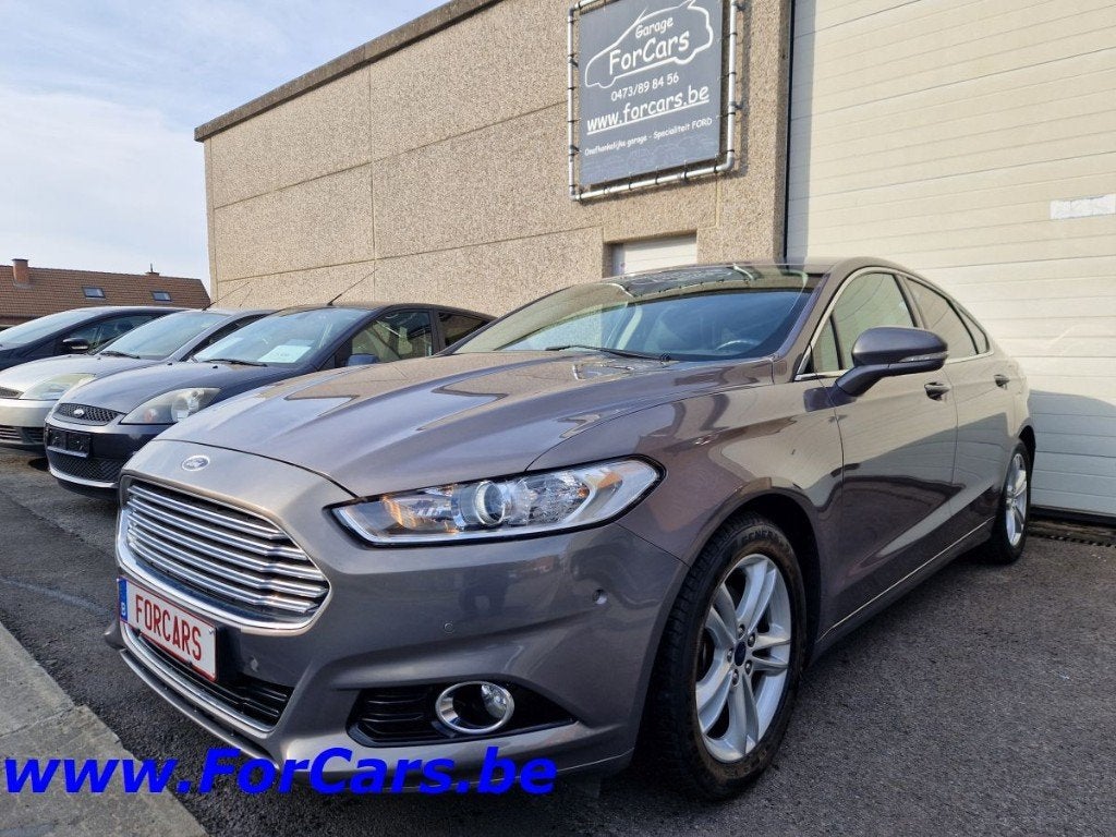 Ford Mondeo 1.5 benzine 5dr, Titanium, + 1 j garantie, Auto's, Voorwielaandrijving, 4 cilinders, Mondeo, Verwarmde buitenspiegels