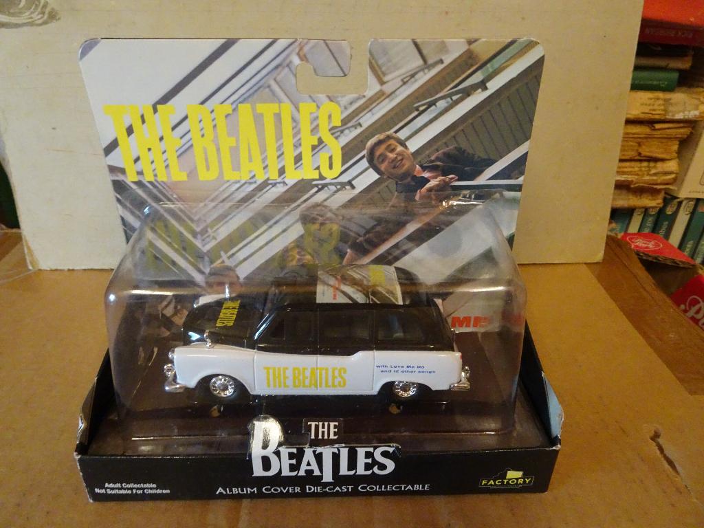 Miniatuurwagen - The Beatles -, Ophalen of Verzenden, Overige figuren, Nieuw, Beeldje of Figuurtje
