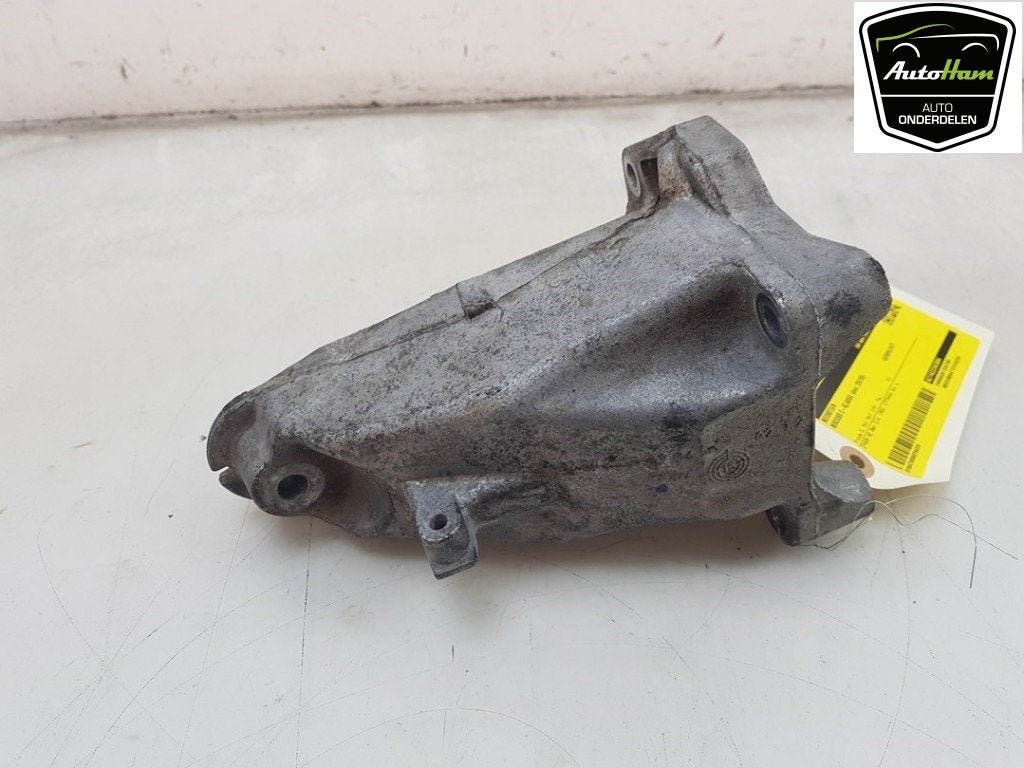 MONTAGE MOTEUR Mercedes-Benz C (W205) (|A2742234304|), Utilisé, Mercedes-Benz