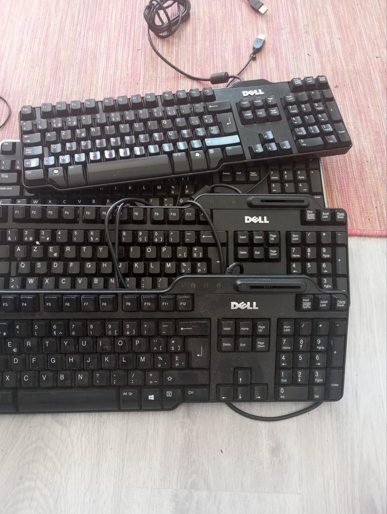 Toetsendbord met Smartcard eID kaartlezer., Gebruikt, Azerty, Ophalen of Verzenden, Dell