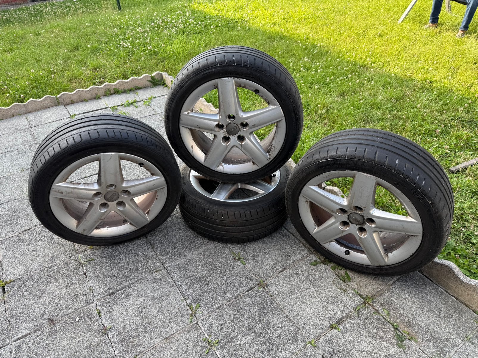 4 Jantes AUDI A3 17" avec 4 pneus, Pneus et Jantes, Pneus été, 17 pouces, Enlèvement