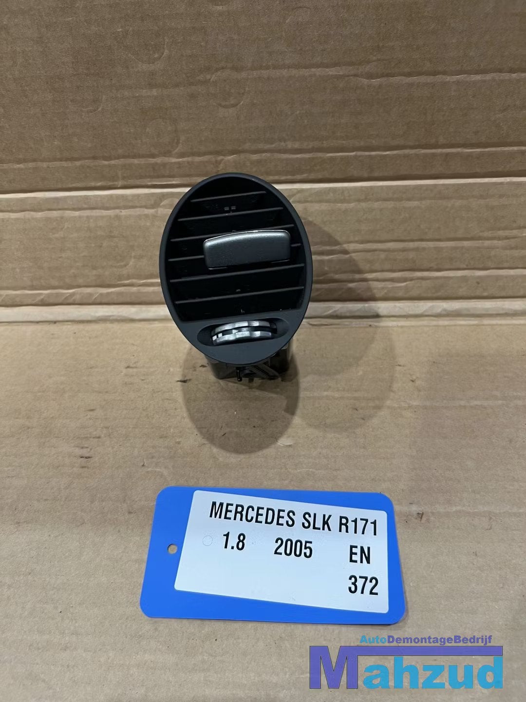 MERCEDES SLK R171 Dashboard luchtrooster 2005-2011, Mercedes-Benz AG, Mercedes-Benz, Utilisé, Mercedesstrasse 120
70372  Stuttgart, DE