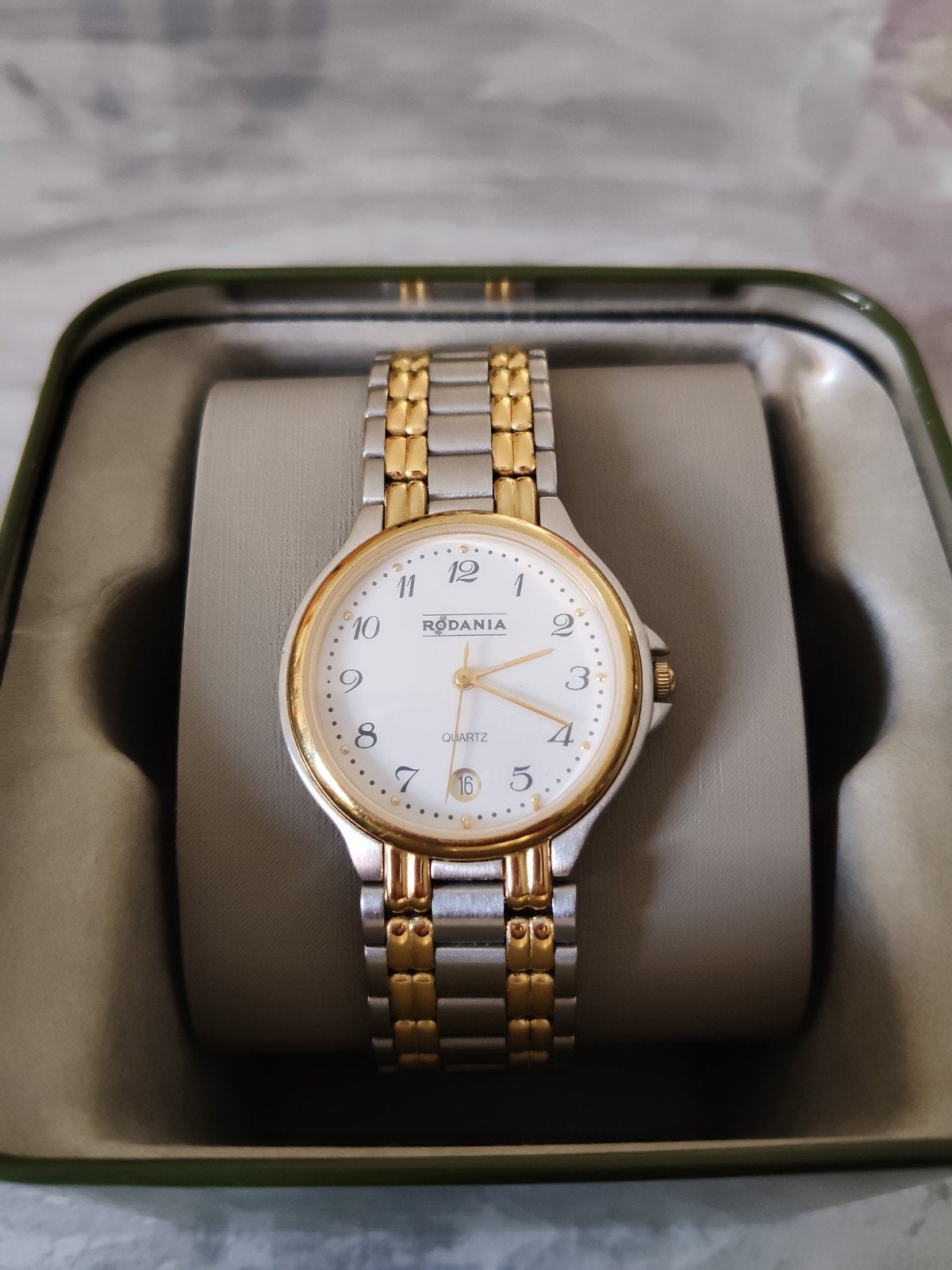 Montre Rodania Suisses Made. Seconde & date. Fonctionne., Enlèvement ou Envoi, Or, Or