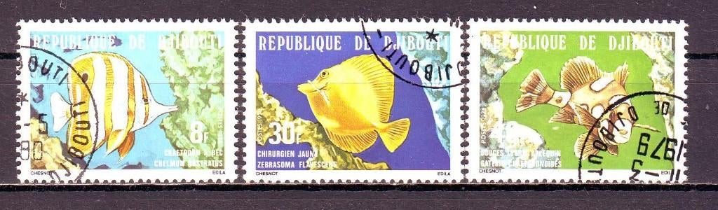 Postzegels Djibouti (2) : diverse reeksen en zegels, Ophalen of Verzenden, Overige landen, Gestempeld