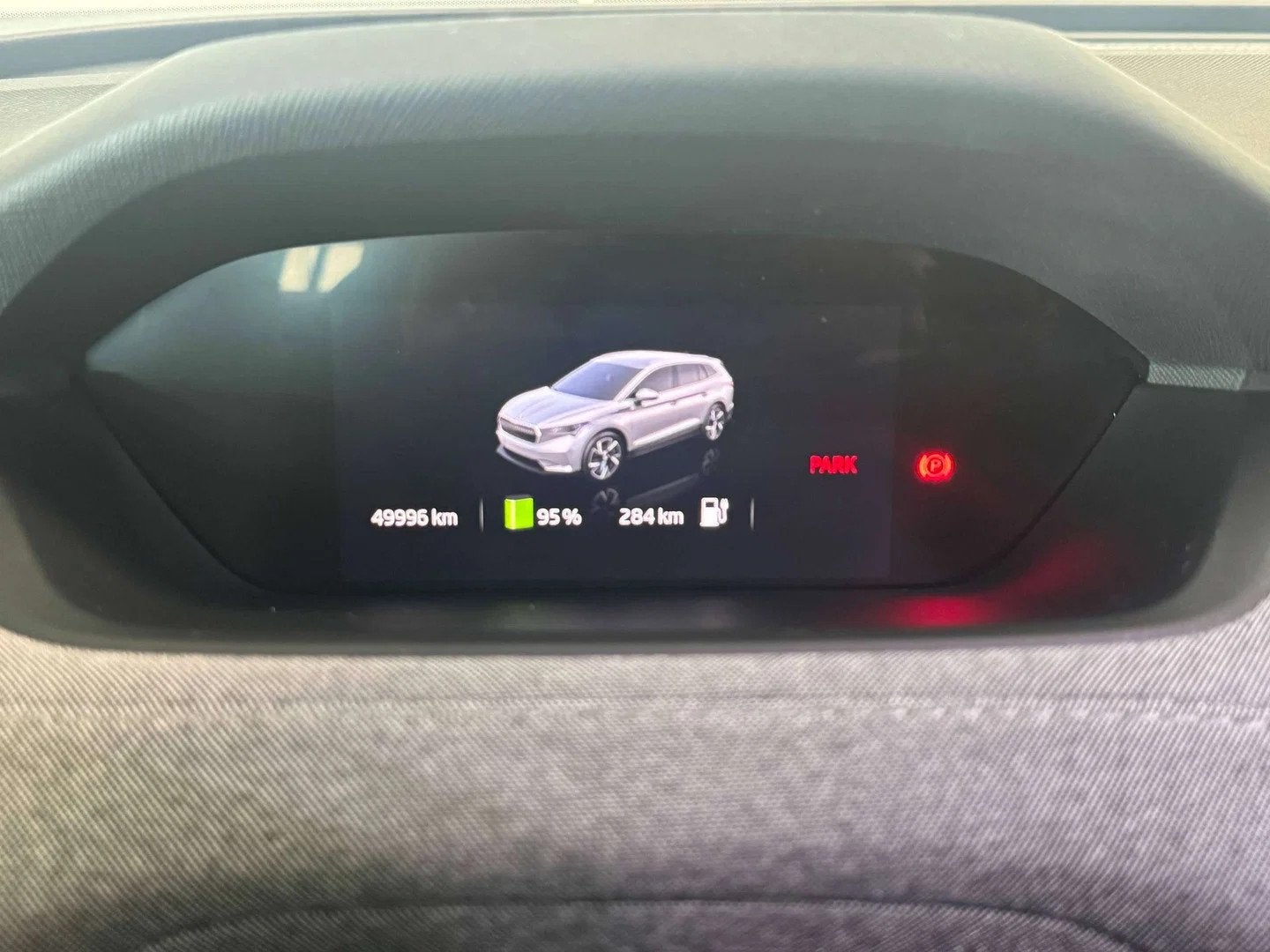 Skoda Enyaq Enyaq kWh 55 - 19" velgen - Apple CarPlay - Andr, Autos, Argent ou Gris, Achat, 109 kW, Entreprise