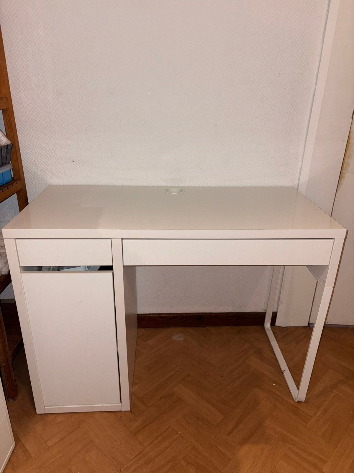 Bureau ikea, Ophalen, Zo goed als nieuw, IKEA