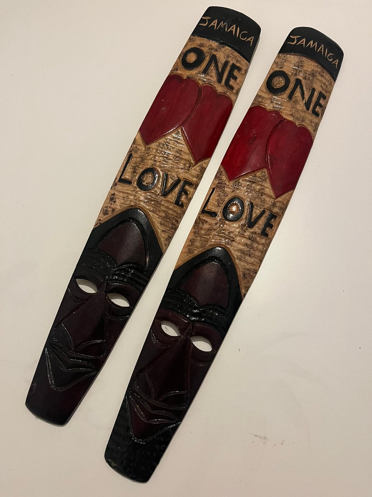 Paire de masque muraux bois Jamaique, Enlèvement, Comme neuf, Bois