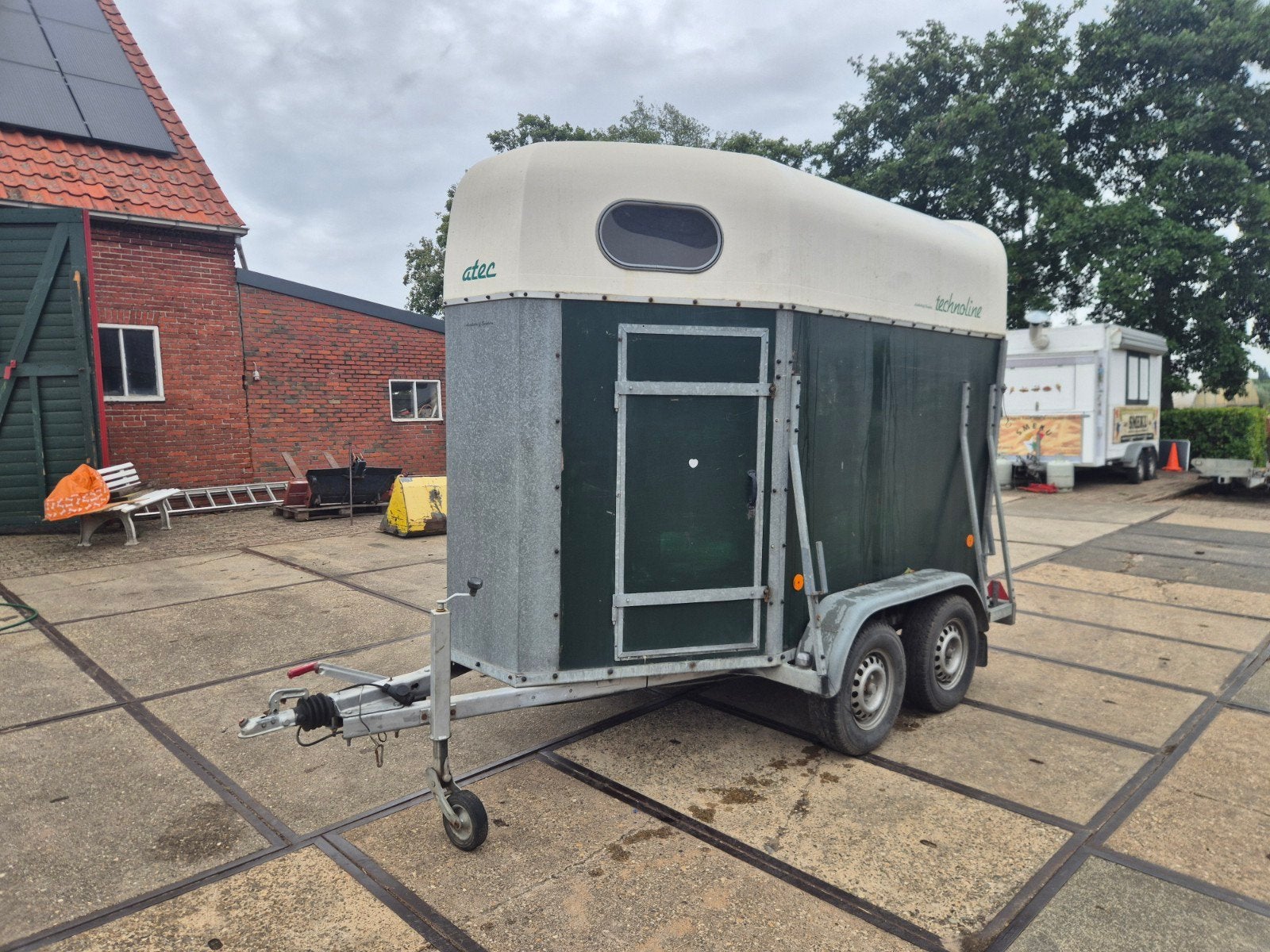 Atec paardentrailer dubbel paards trailer, Enlèvement