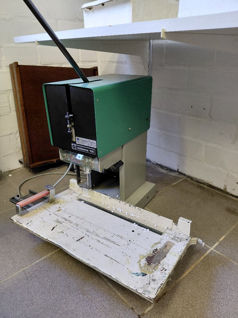 Nagel Citoborma 150 professionele papierboormachine, Ophalen