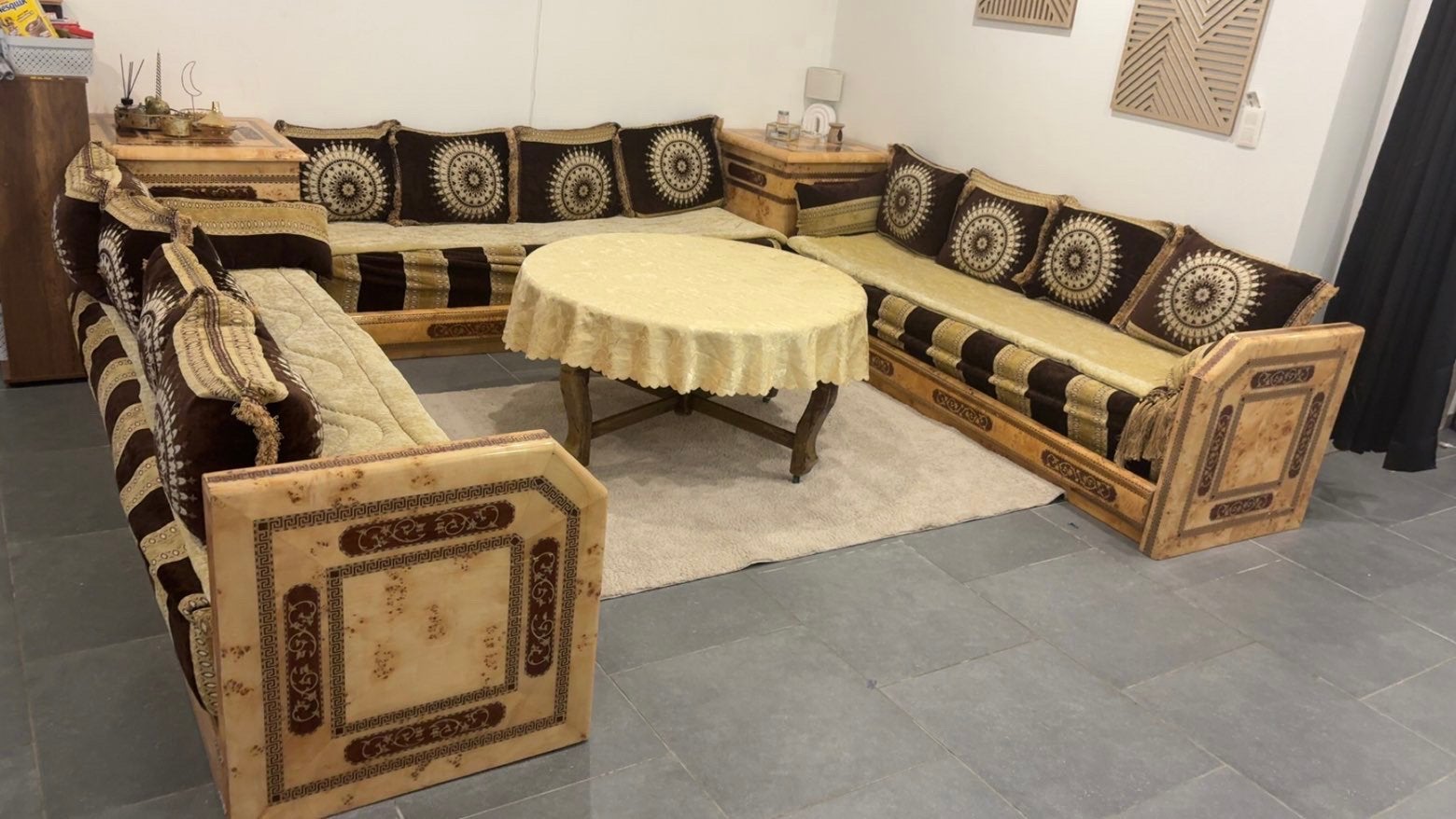 Salon marocain, Huis en Inrichting, Ophalen, Zo goed als nieuw, Hout