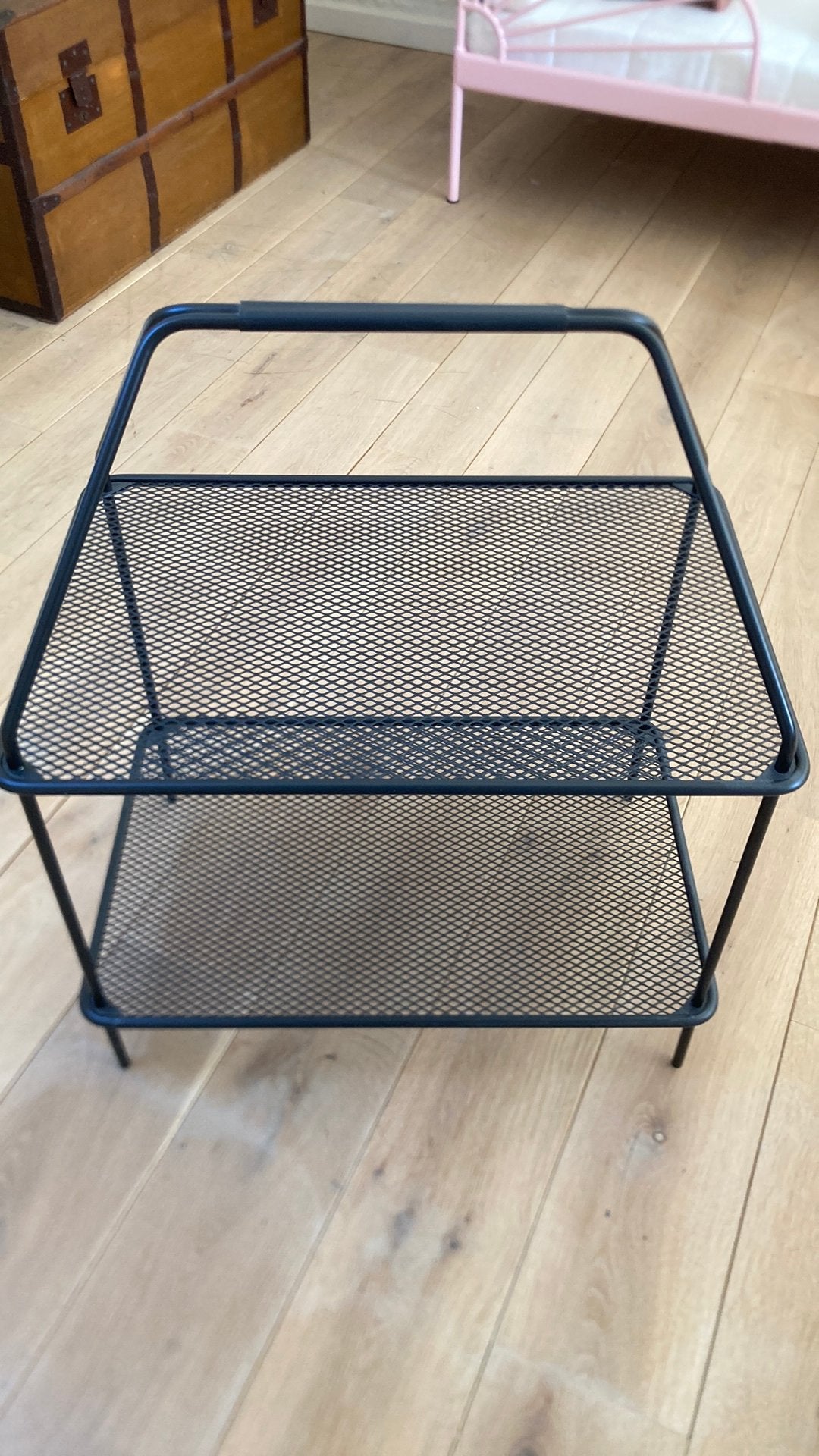 Rekje plantenrekje bijzettafel metaal, Ophalen, Zo goed als nieuw