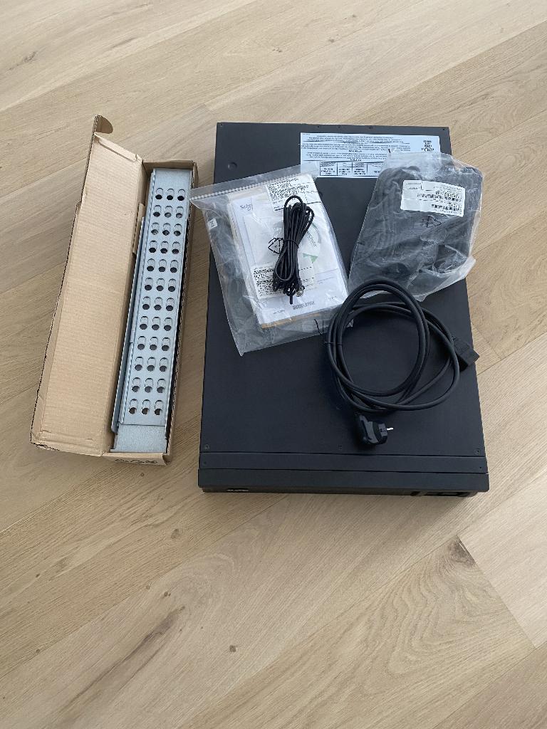 APC Smart-UPS X 3000, Informatique & Logiciels, Alimentations de secours (UPS), Enlèvement, Utilisé