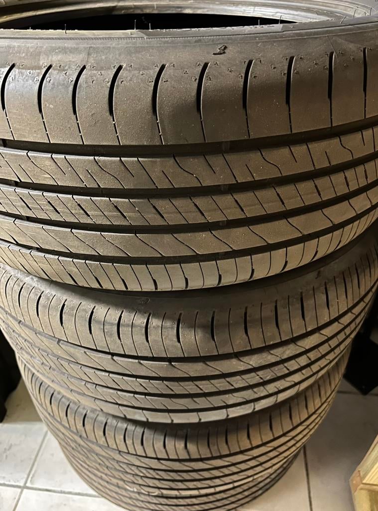 Pneus Goodyear EfficientGrip Performance 2 - 205/50 R17 93V, Autos : Pièces & Accessoires, Pneus & Jantes, Enlèvement, Pneus été