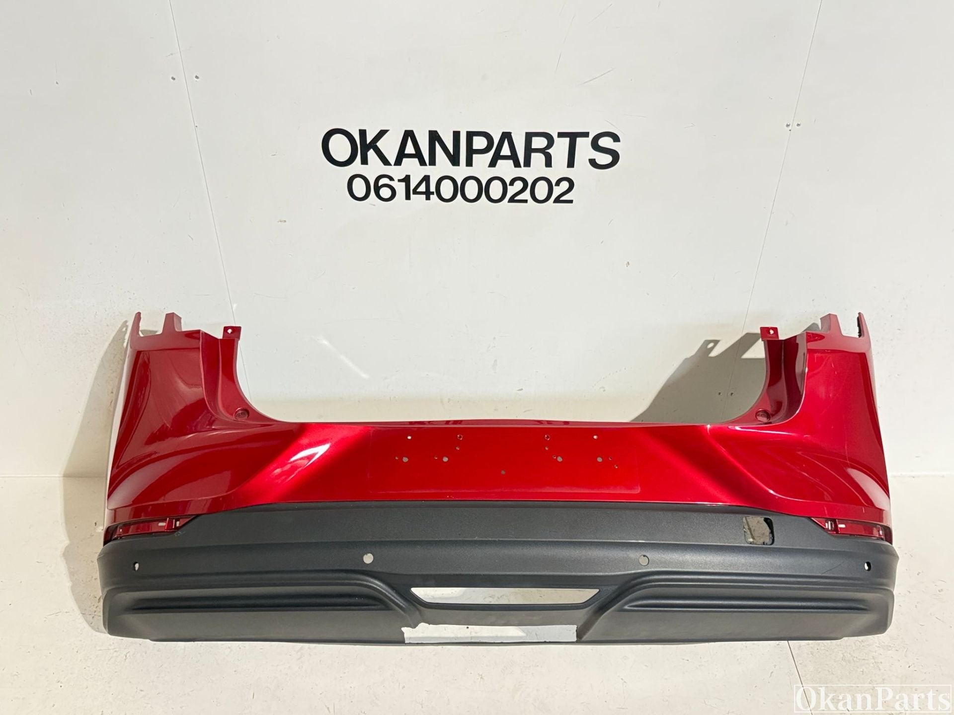 Ford Mustang Mach-e achterbumper LJ8B-17D781-A, Info@fabrikant.eu, Fabrikantstraat 1
1000 AA  Amsterdam, NL, Achter, Bumper