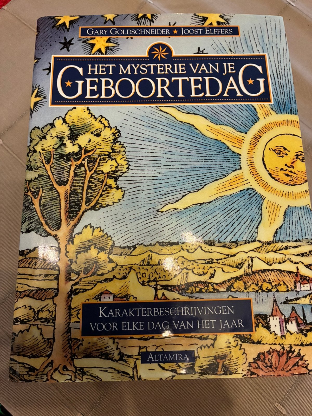 Het mysterie van je geboortedag, Livres, Ésotérisme & Spiritualité, Astrologie, Enlèvement, Utilisé, Arrière-plan et information