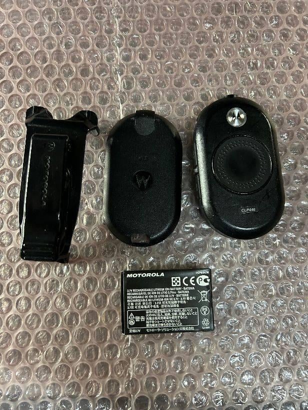 ➡️ Motorola CLP446 + accu en clip, Enlèvement ou Envoi, Reconditionné, Moins de 2 km, Talkie-walkie ou Walkie-talkie
