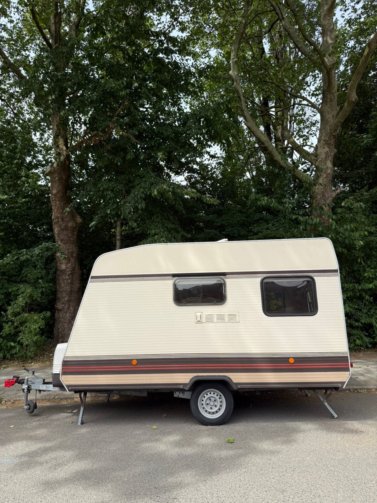 Caravan <750kg TOPSTAAT, Caravans en Kamperen, Caravans, Particulier, tot en met 3, 500 - 750 kg, Treinzit, Caravelair, Kachel