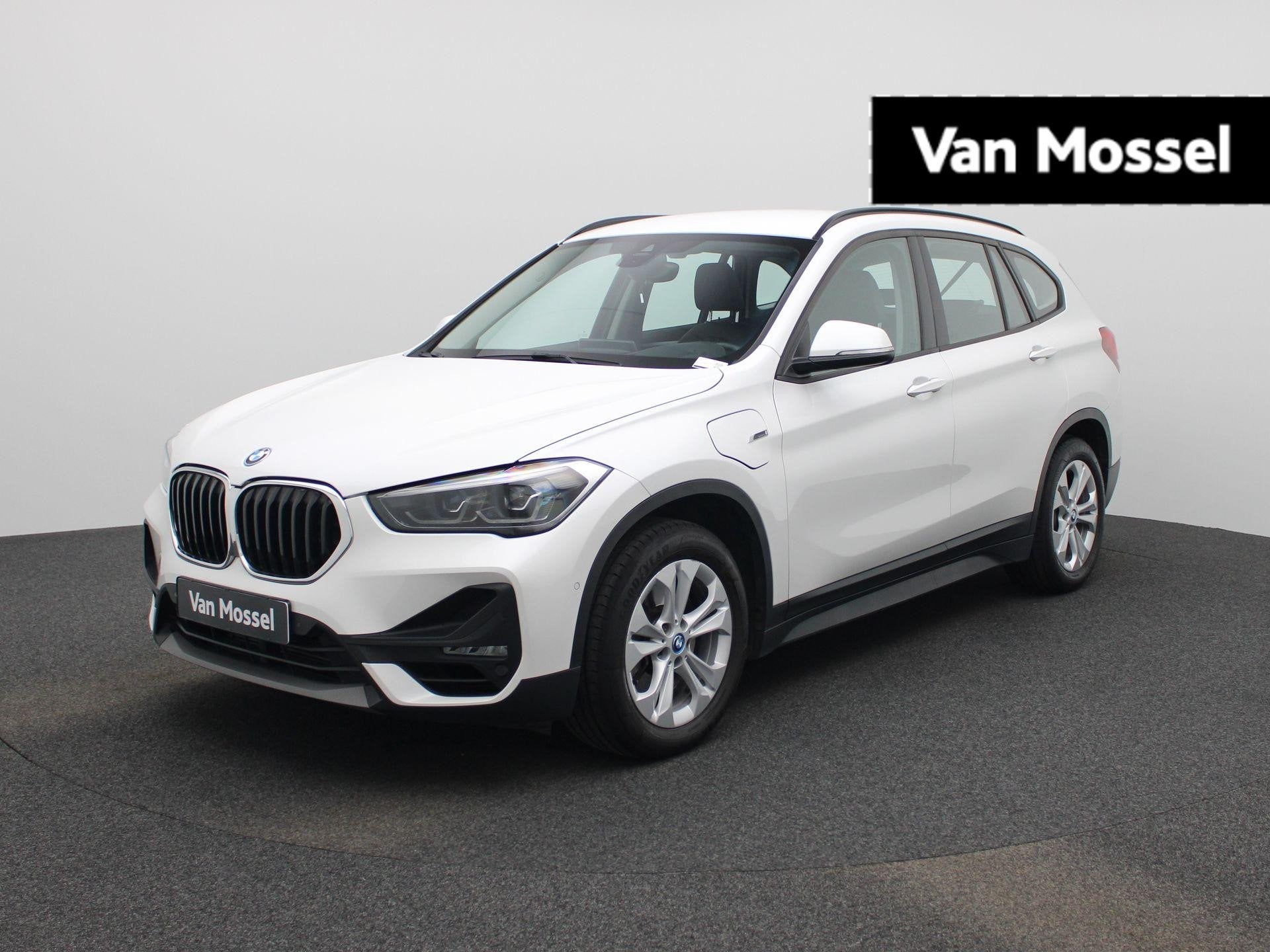 BMW X1 xDrive25e (162 kW) LEDER PACK | TREKHAAK | NAVI, Auto's, Gebruikt, 1820 kg, Wit, Plug-in hybride
