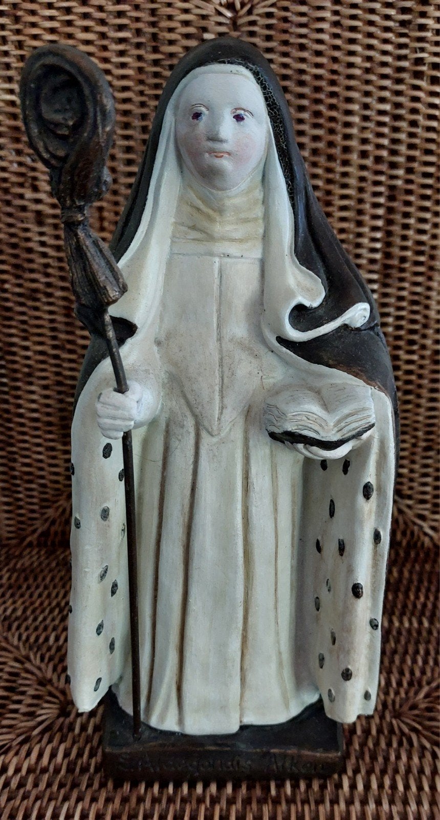 Beeld in marmercomposiet Heilige Aldegondis, Antiek en Kunst, Ophalen