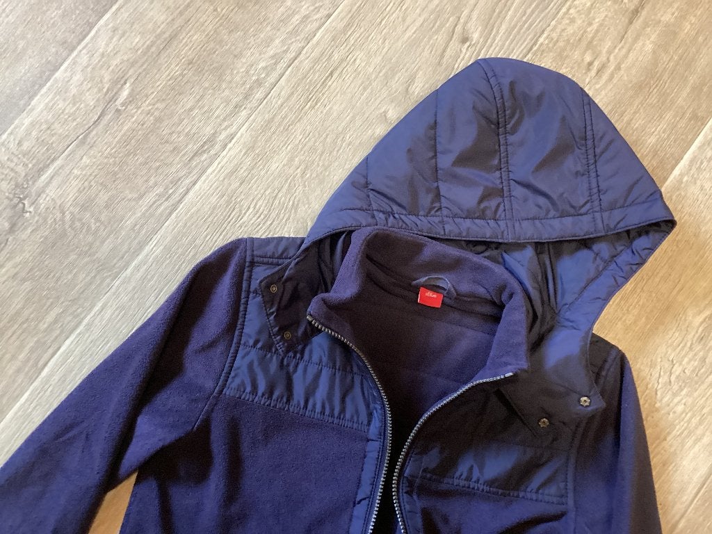 s.Oliver 164 mooie vest met kap ( najaar) zgan, Kinderen en Baby's, Kinderkleding | Maat 164, Ophalen of Verzenden, Zo goed als nieuw
