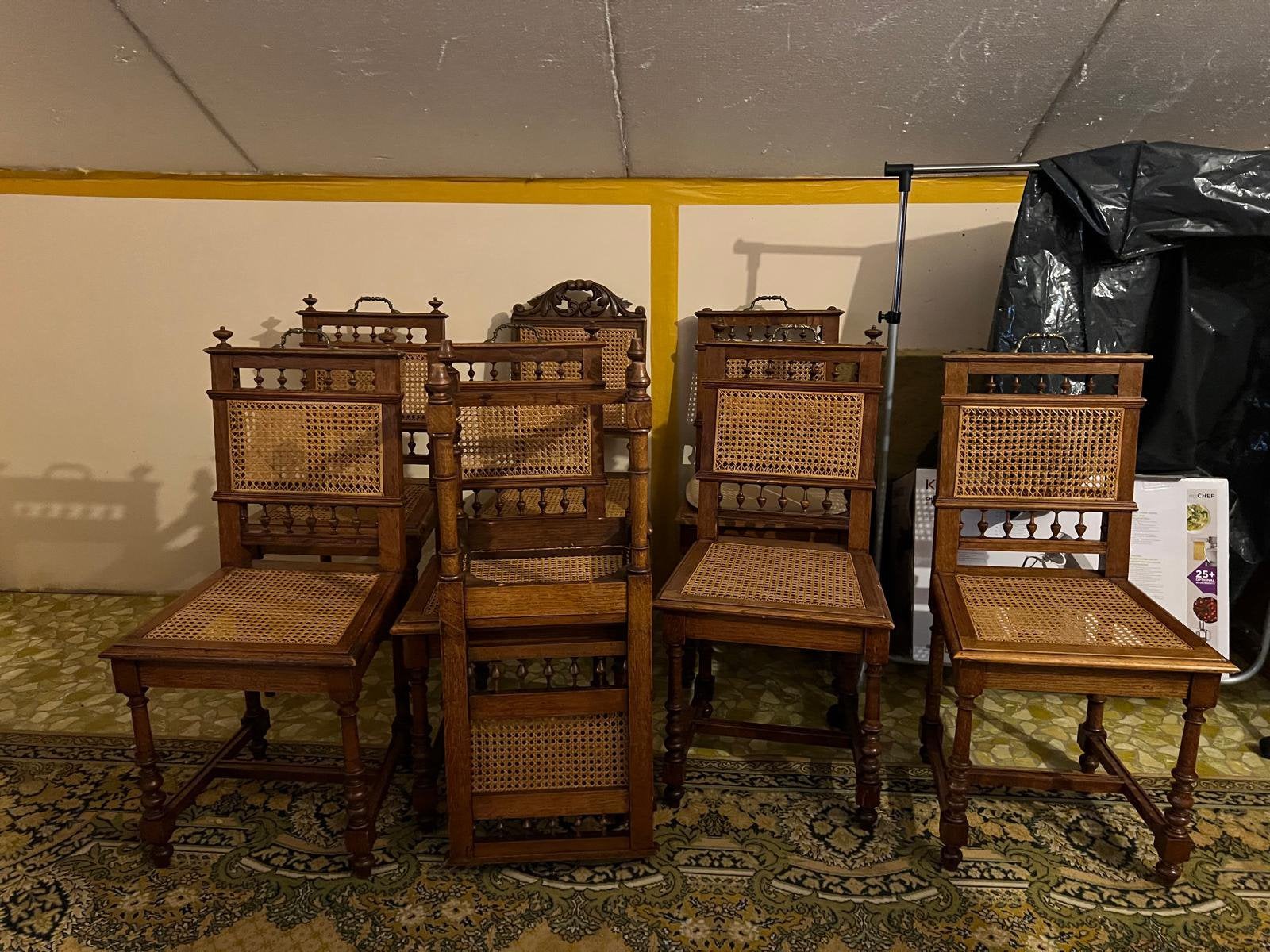 8 prachtige stoelen in prima staat - rotan, Ophalen