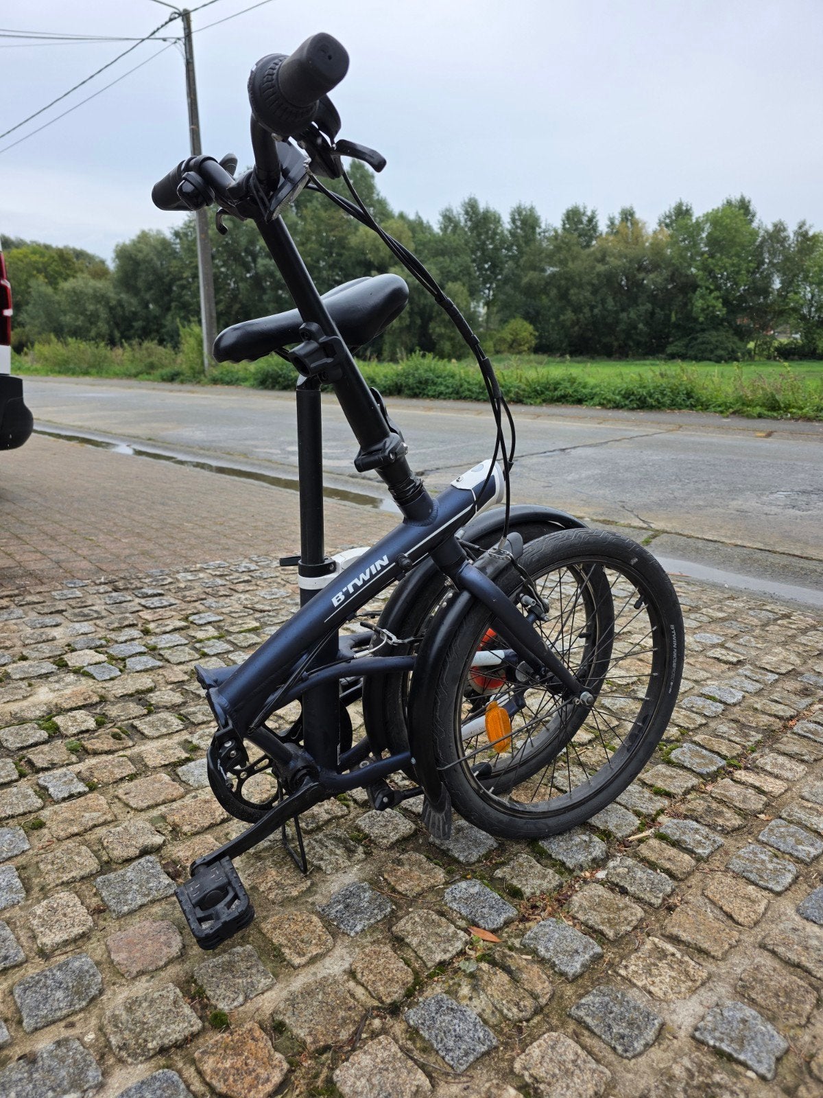 VELO PLIANT B.TWIN TRÈS BON ETAT, Enlèvement, Comme neuf, Totalement pliable