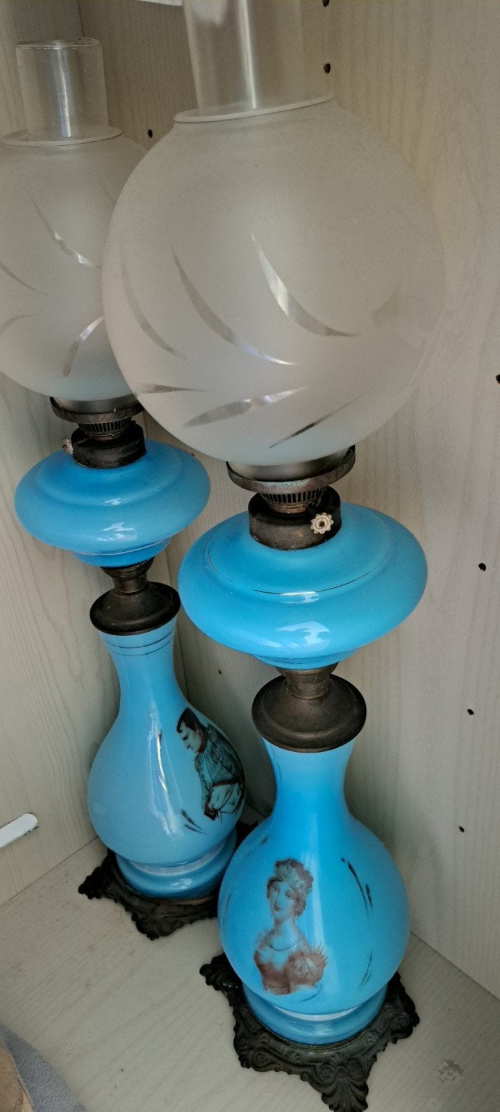olie lampen, Enlèvement