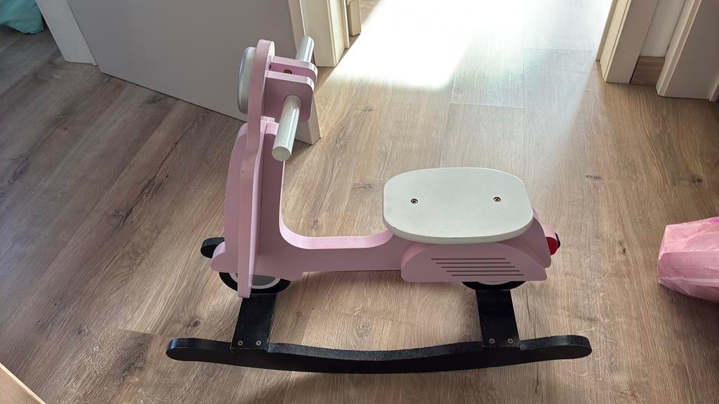 Babywipper childwood roze vespa, Kinderen en Baby's, Wipstoeltjes, Ophalen