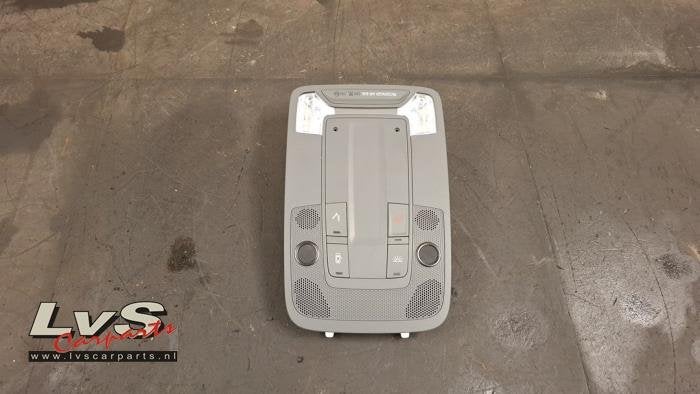Eclairage intérieur avant d'un Audi A3, -, 3 mois de garantie, Audi, Utilisé