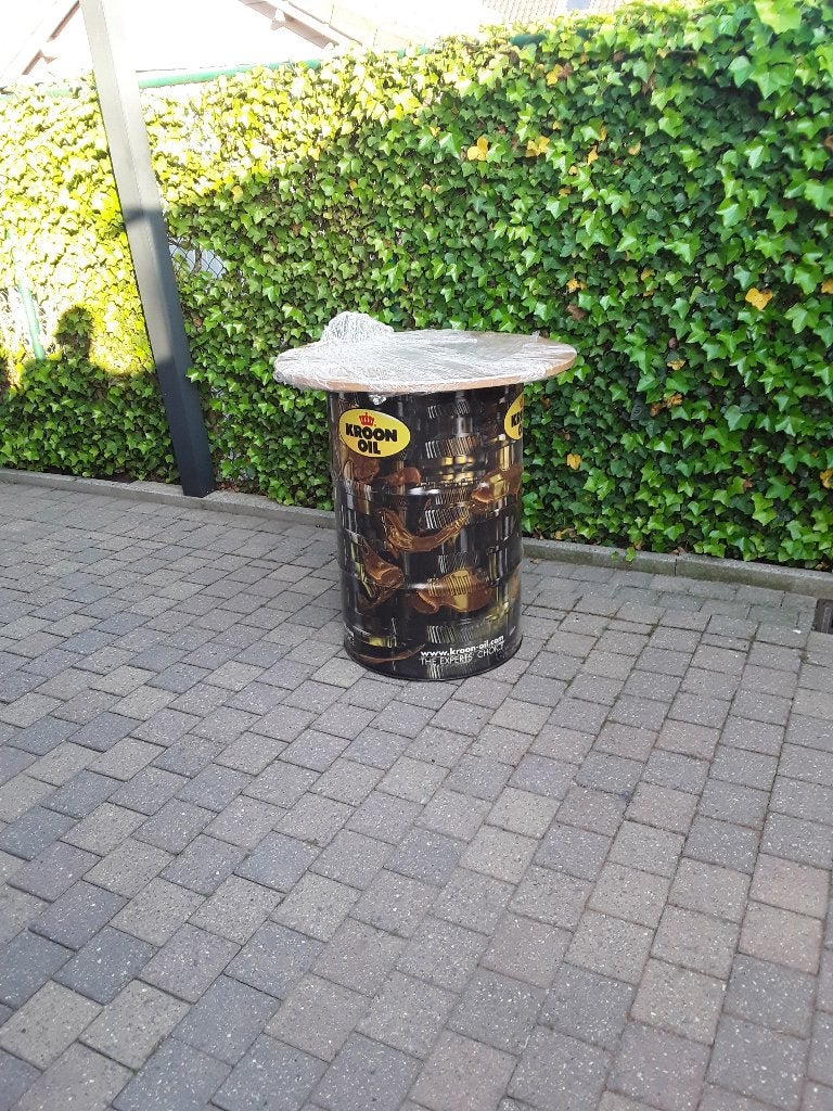 Hangtafel - vat 200 liter, Enlèvement, Comme neuf
