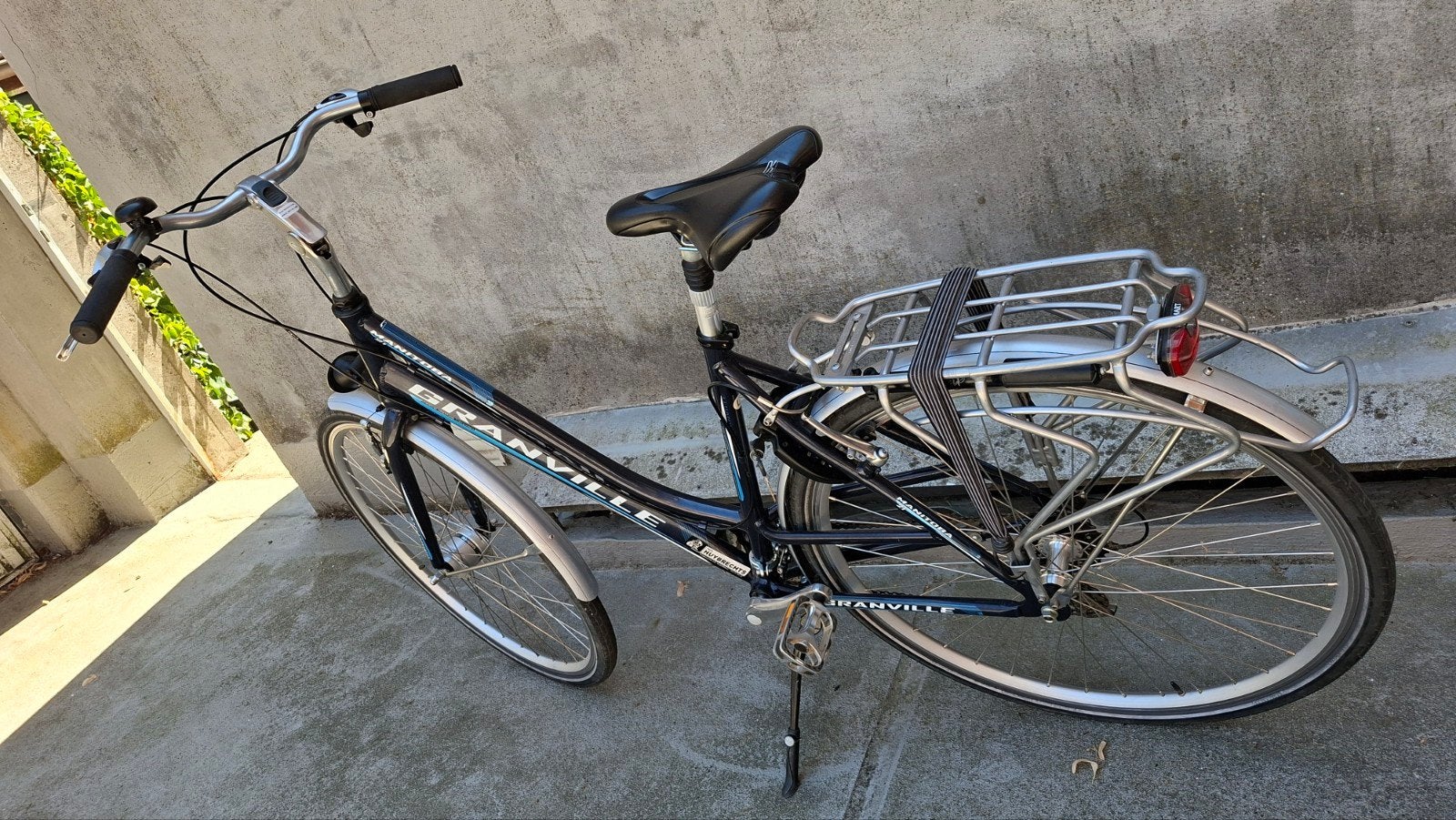 lichte Alu damesfiets Nieuwstaat, Fietsen en Brommers, Ophalen, 28 inch