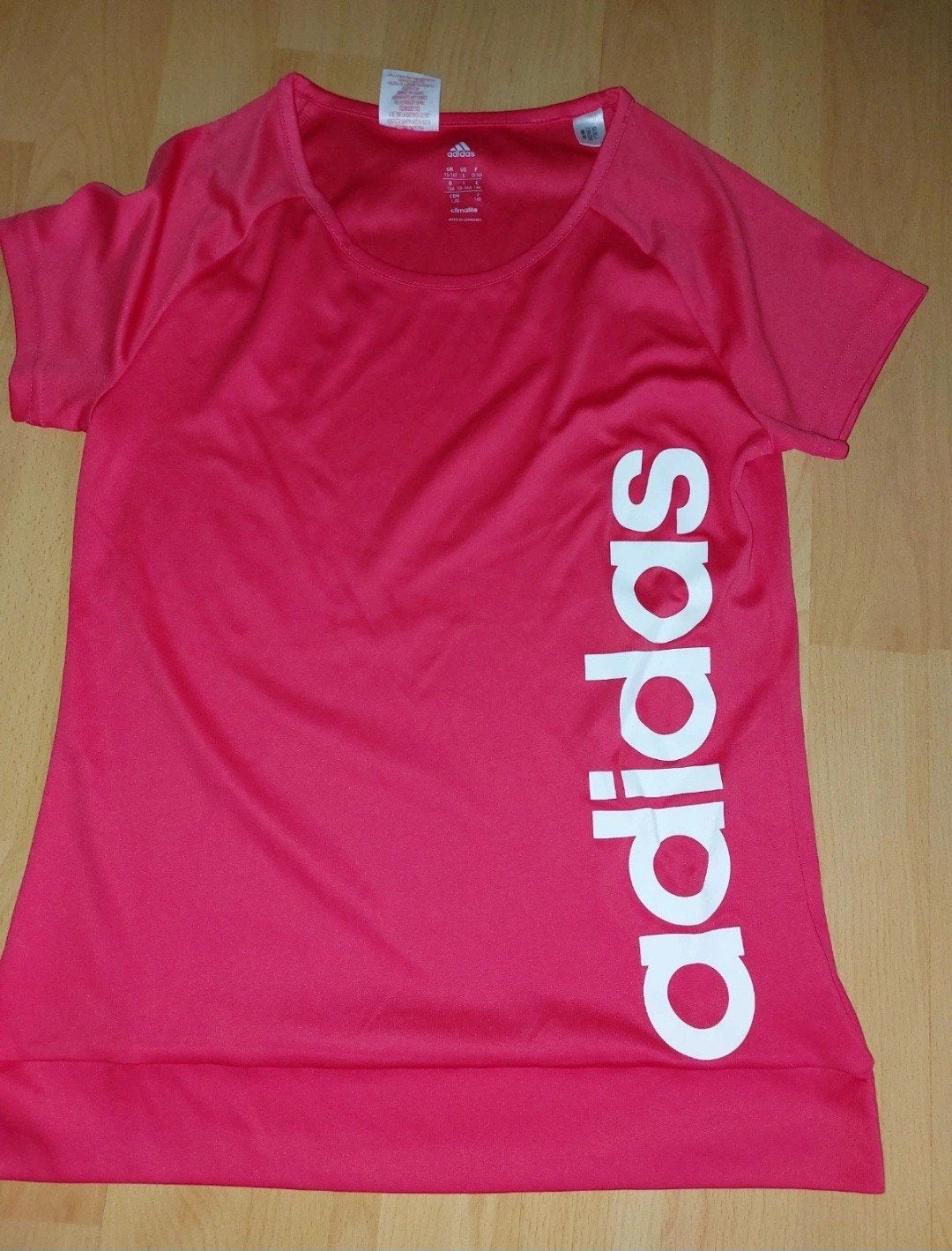 Chemise de sport Adidas, taille 13-14 ans, Enfants & Bébés, Adidas, Enlèvement ou Envoi, Chemise ou À manches longues, Comme neuf