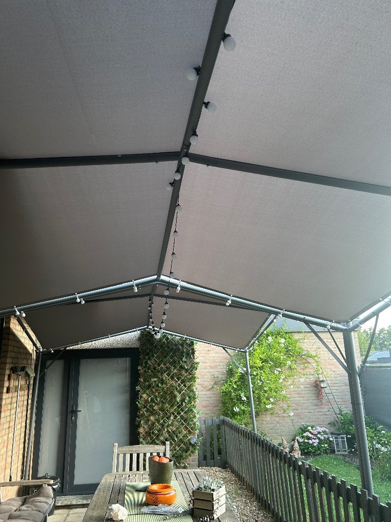 2 schaduwtenten ijzeren frame  3x3m per tent als nieuw, Tuin en Terras, Ophalen, Zo goed als nieuw
