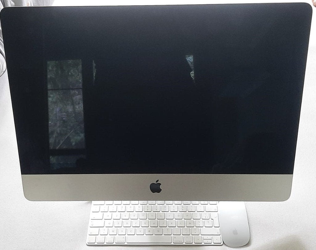 Apple iMac A2116, Computers en Software, Apple Desktops, Ophalen, 8 GB, IMac, Zo goed als nieuw