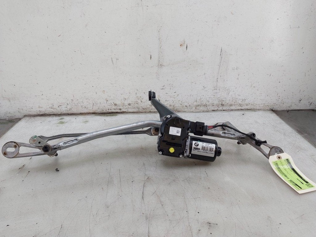 MOTEUR + TRINGLERIE ESSUIE GLACE AVANT (|61619491439|9851351, Valeo, Utilisé, 100, rue de Courcelles
75017  Paris, FR, BMW