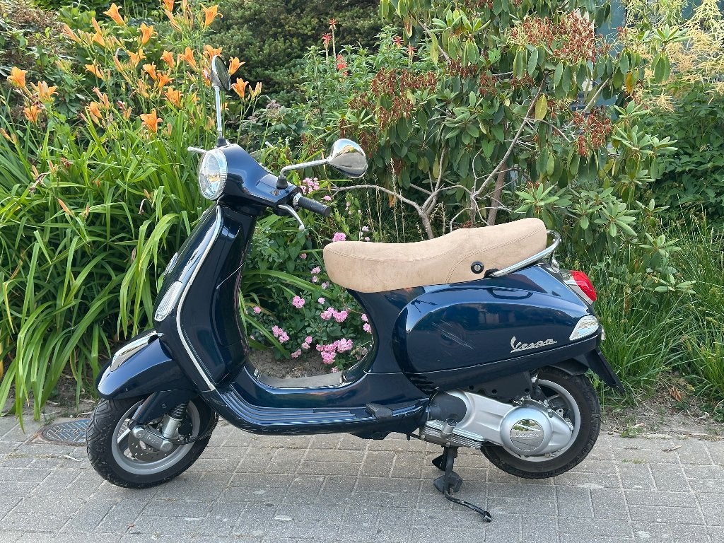 Vespa LX 125 ie met slechts 2350 km, Ophalen, Gebruikt, 125 cc, Benzine