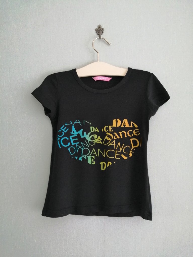 magnifique t-shirt Papillon taille 6 ans, Chemise ou À manches longues, Utilisé, Papillon, Fille