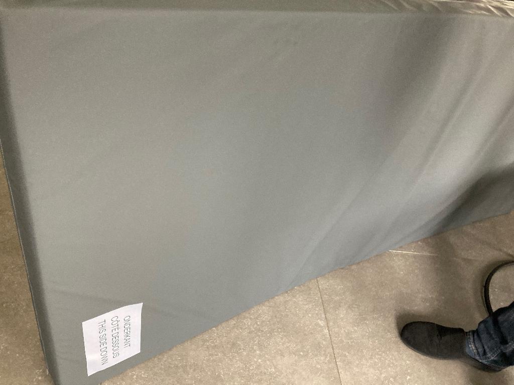 Matras ziekenhuisbed grijs, Ophalen, Zo goed als nieuw, Eenpersoons, Matras