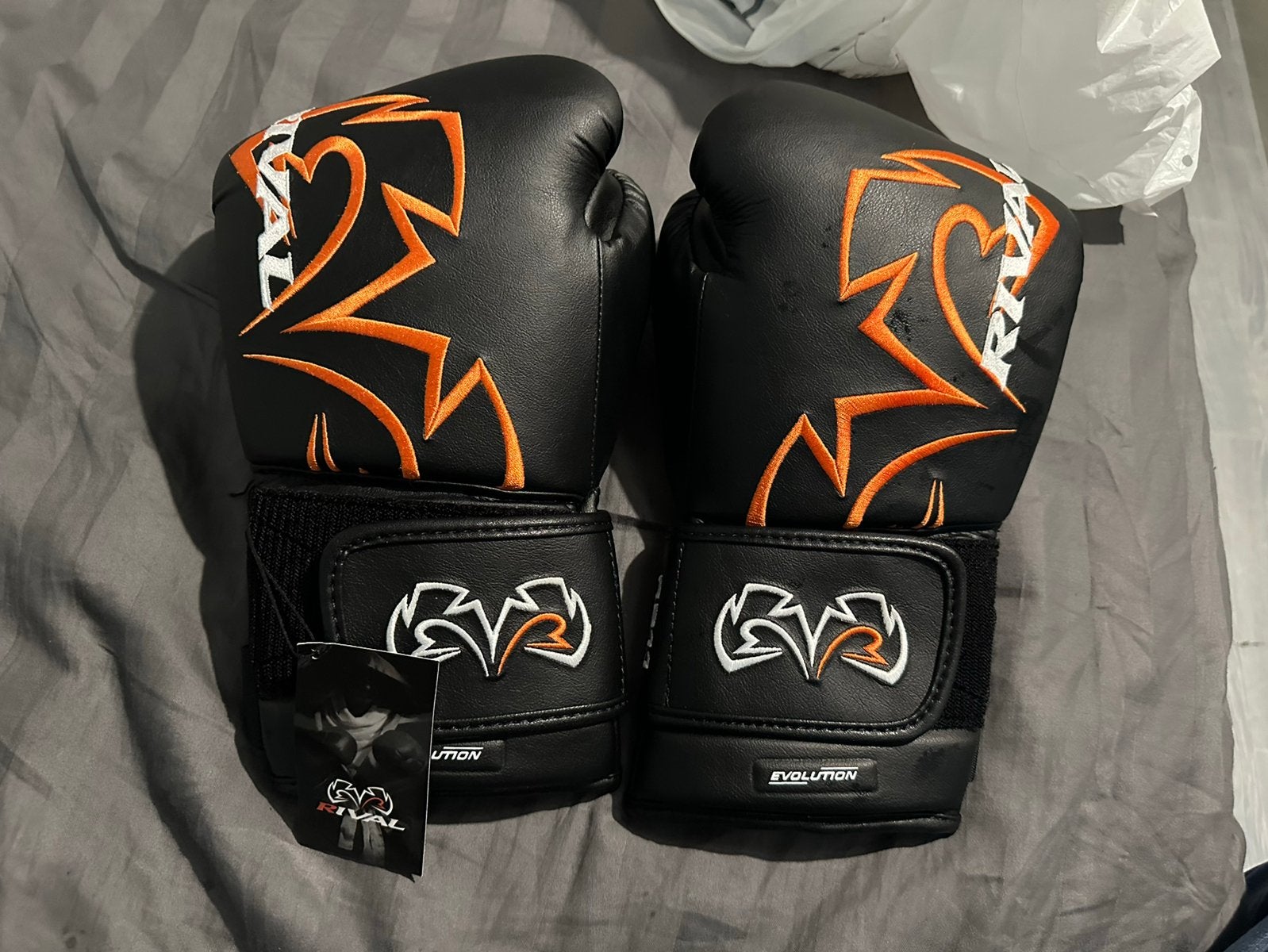Rival RB11B Bag Gloves – Zwart – XL – Nieuw met labels, Sport en Fitness, Boksen, Ophalen of Verzenden, Nieuw, Bokshandschoenen