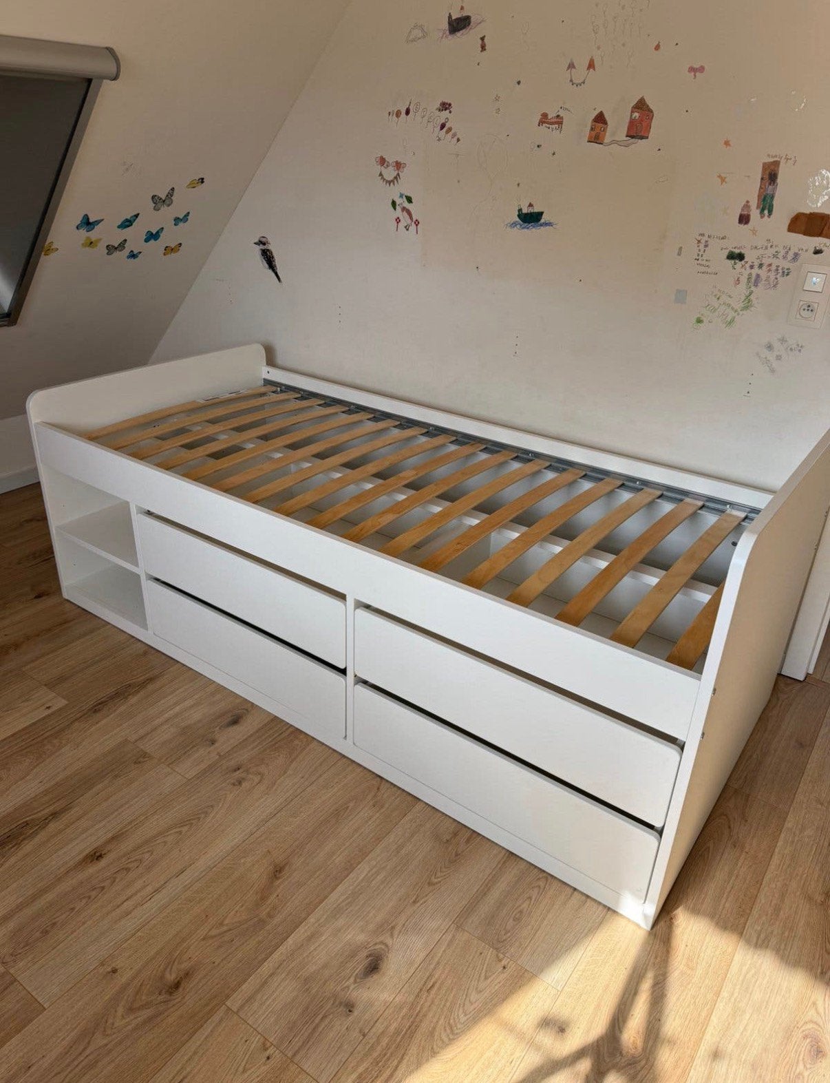 Bed Släkt met 4 lades en lattenbodem, Ophalen, Zo goed als nieuw, Lattenbodem