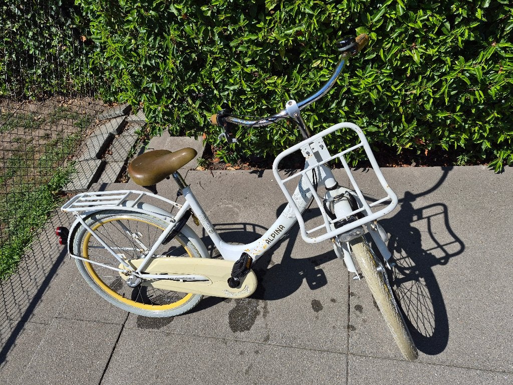 Meisjesfiets 24", Fietsen en Brommers, Ophalen, Terugtraprem, Alpina, Versnellingen