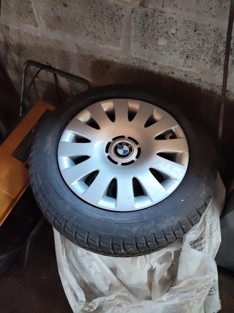 4 jantes avec pneus Dunlop pour BMW x1, 195/65 R 15 91H, Auto-onderdelen, Banden en Velgen, Gebruikt, 15 inch, Ophalen of Verzenden