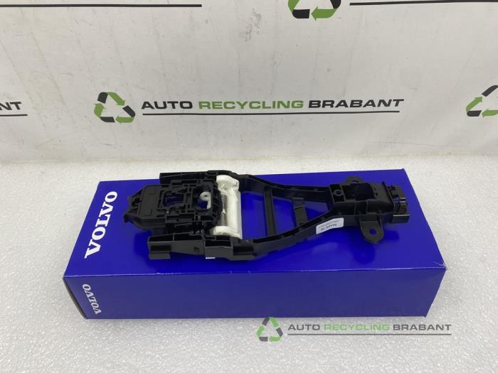Poignée portière 4portes avant droite d'un Volvo XC40, -, 3 mois de garantie, Utilisé, -