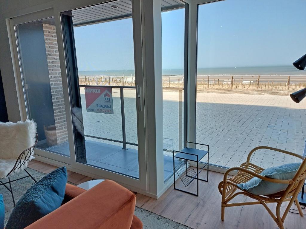 te huur, 50 m² of meer, Provincie West-Vlaanderen