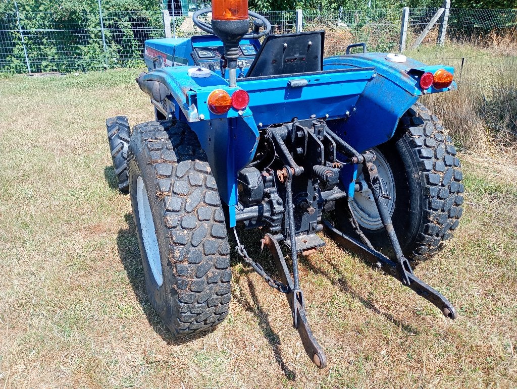 Minitractor Hinomoto E2304 met papieren, Zakelijke goederen, Ophalen, Gebruikt, Tot 80 Pk