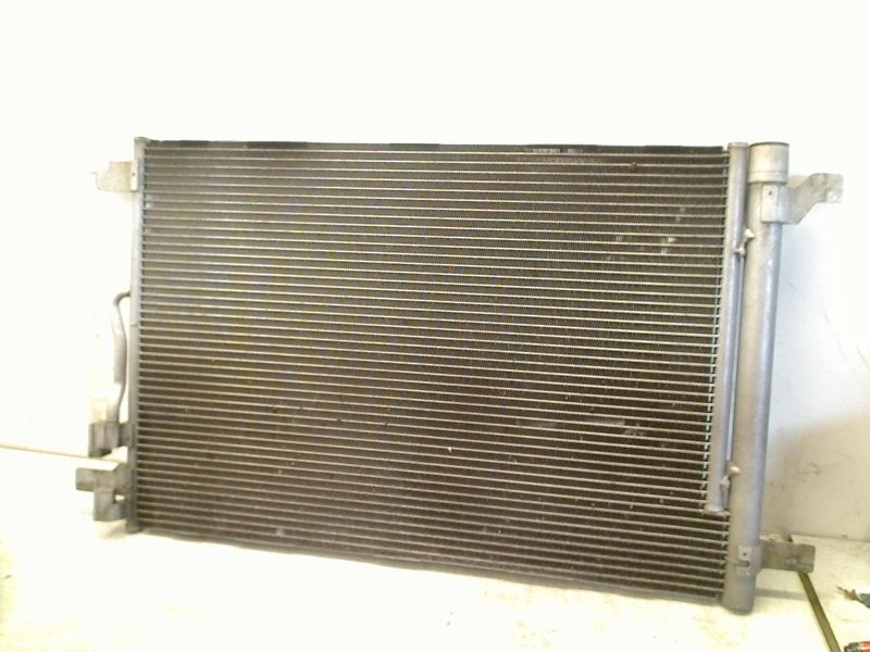 CONDENSEUR CLIMATISATION Golf VII (AUA) (5Q0816411AR), Volkswagen, Volkswagen AG, Utilisé, Kundenbetreuung@volkswagen.de