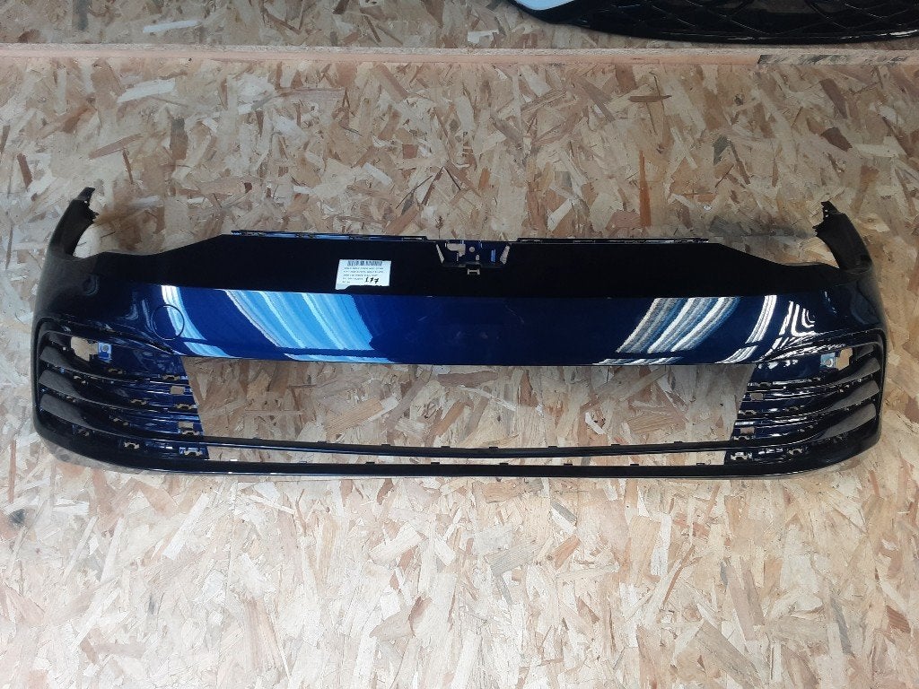 PARE-CHOCS AVANT Volkswagen Golf VIII (CD1) (5H0807221H), Pare-chocs, Volkswagen, Mevr. I. Hauben, Utilisé
