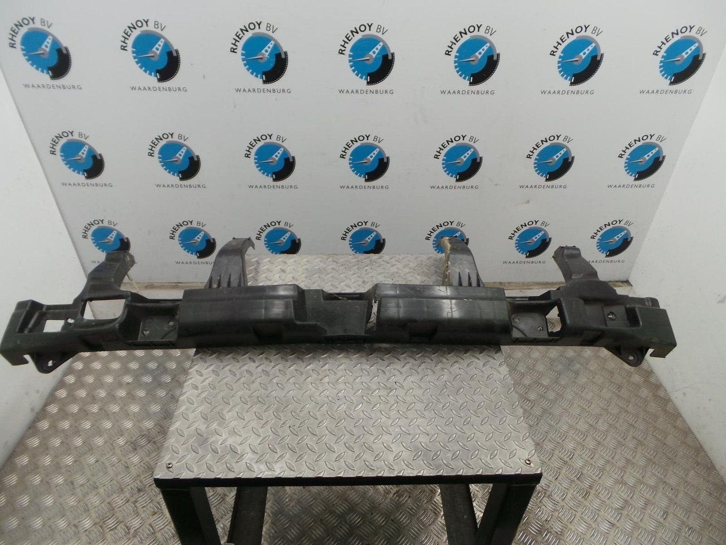 DACIA DUSTER BUMPERBALK ACHTER 2012, Ophalen of Verzenden, Gebruikt, Stiba lid