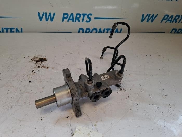 Hoofdremcilinder van een Volkswagen Transporter, Gebruikt, -, Volkswagen, -