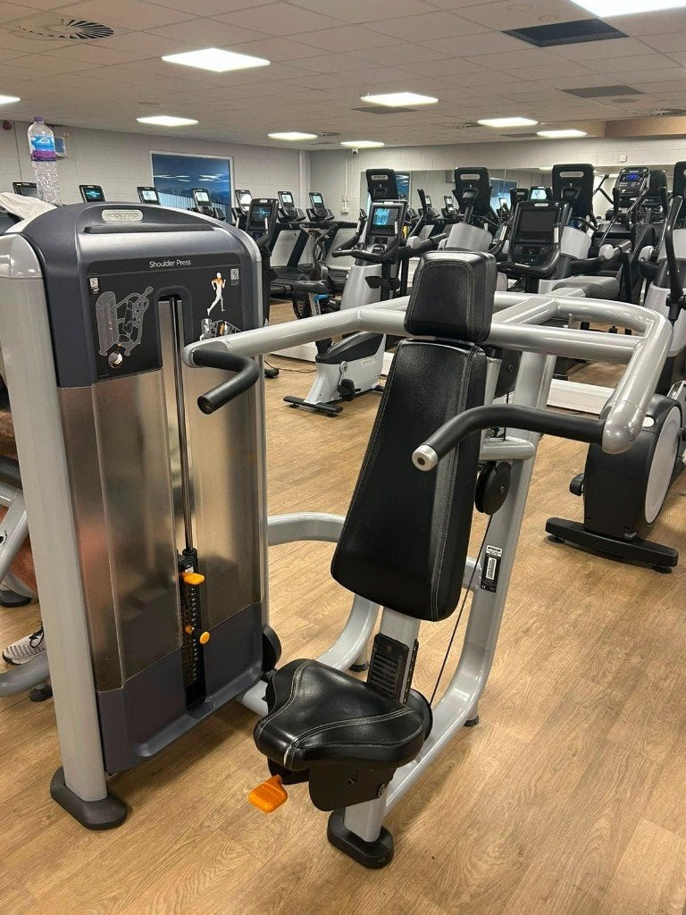 Kit de fitness Precor (71 appareils) — Cardio & Strength, Enlèvement, Utilisé, Autres types, Autres matériaux